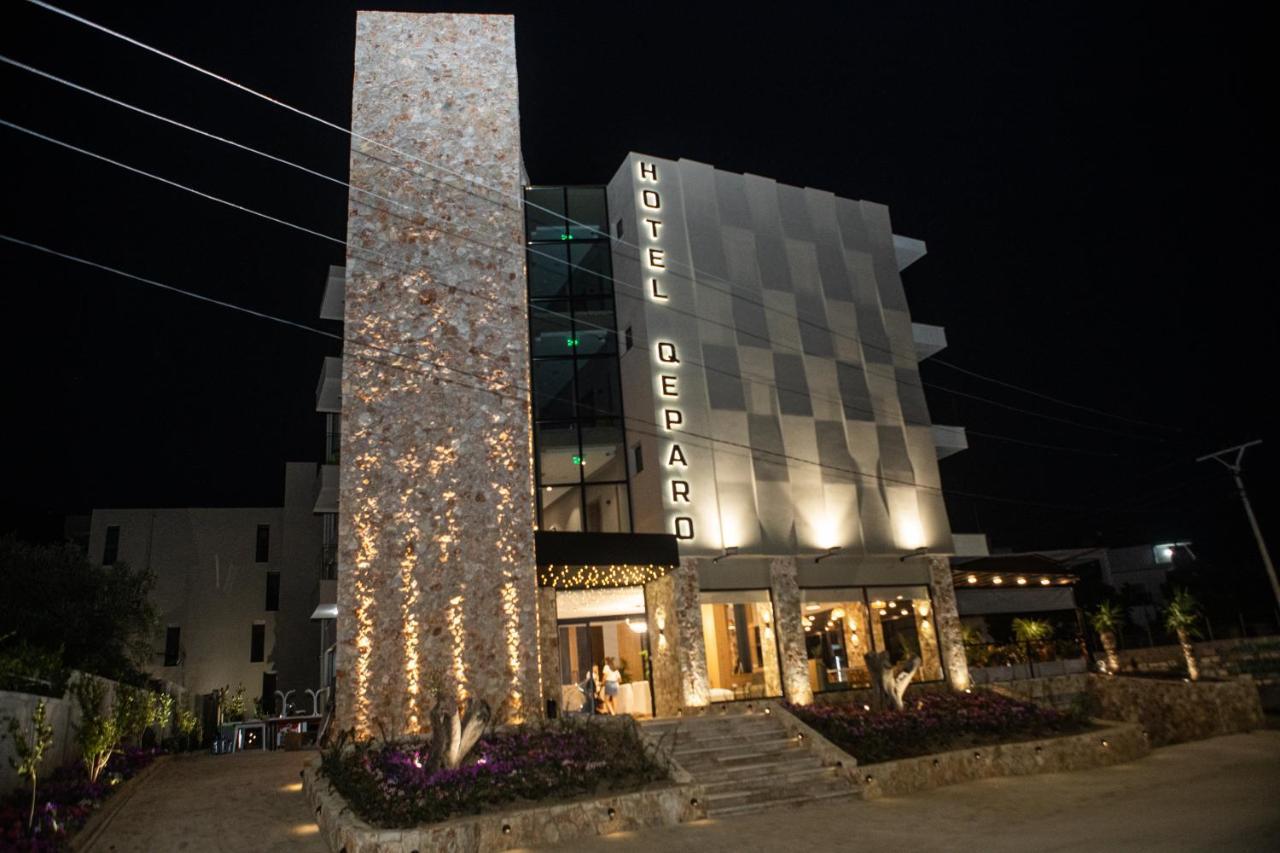 Hotel Qeparo Buitenkant foto